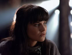 extant_XenaWarriorPrincess_4x07-LockedUpAndTiedDown_0343