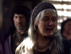 extant_XenaWarriorPrincess_4x07-LockedUpAndTiedDown_0372