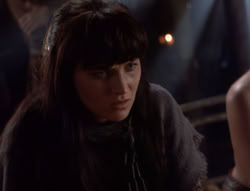 extant_XenaWarriorPrincess_4x07-LockedUpAndTiedDown_0431