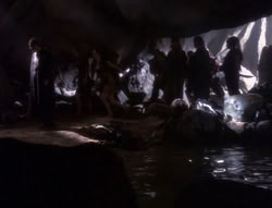 extant_XenaWarriorPrincess_4x07-LockedUpAndTiedDown_0437