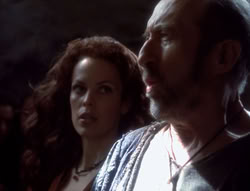 extant_XenaWarriorPrincess_4x07-LockedUpAndTiedDown_0480