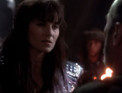 extant_XenaWarriorPrincess_4x07-LockedUpAndTiedDown_0527
