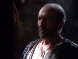 extant_XenaWarriorPrincess_4x07-LockedUpAndTiedDown_0541