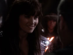 extant_XenaWarriorPrincess_4x07-LockedUpAndTiedDown_0542