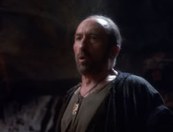 extant_XenaWarriorPrincess_4x07-LockedUpAndTiedDown_0546