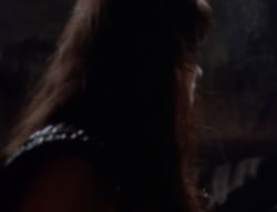 extant_XenaWarriorPrincess_4x07-LockedUpAndTiedDown_0558
