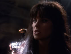 extant_XenaWarriorPrincess_4x07-LockedUpAndTiedDown_0562