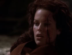 extant_XenaWarriorPrincess_4x07-LockedUpAndTiedDown_0569