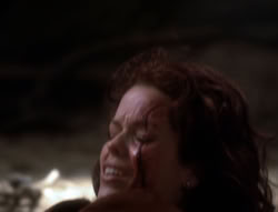 extant_XenaWarriorPrincess_4x07-LockedUpAndTiedDown_0575