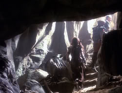 extant_XenaWarriorPrincess_4x07-LockedUpAndTiedDown_0587