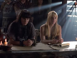 extant_XenaWarriorPrincess_4x07-LockedUpAndTiedDown_0593