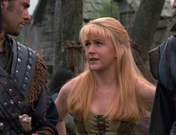 extant_XenaWarriorPrincess_4x07-LockedUpAndTiedDown_0737