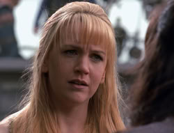 extant_XenaWarriorPrincess_4x07-LockedUpAndTiedDown_0770