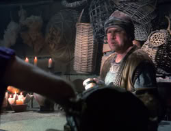 extant_XenaWarriorPrincess_4x07-LockedUpAndTiedDown_0895