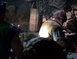 extant_XenaWarriorPrincess_4x07-LockedUpAndTiedDown_0932