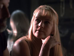 extant_XenaWarriorPrincess_4x07-LockedUpAndTiedDown_0962