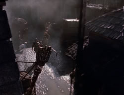 extant_XenaWarriorPrincess_4x07-LockedUpAndTiedDown_0987