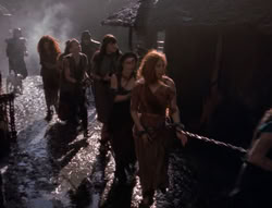 extant_XenaWarriorPrincess_4x07-LockedUpAndTiedDown_0998