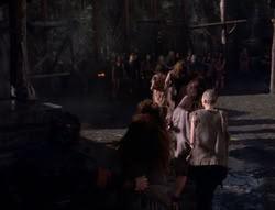 extant_XenaWarriorPrincess_4x07-LockedUpAndTiedDown_1006