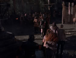 extant_XenaWarriorPrincess_4x07-LockedUpAndTiedDown_1007