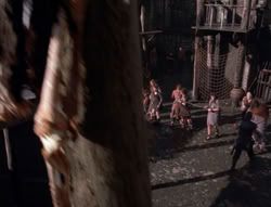 extant_XenaWarriorPrincess_4x07-LockedUpAndTiedDown_1012