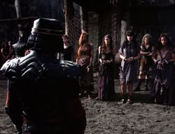 extant_XenaWarriorPrincess_4x07-LockedUpAndTiedDown_1034