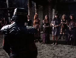 extant_XenaWarriorPrincess_4x07-LockedUpAndTiedDown_1035