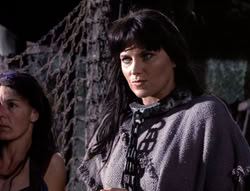 extant_XenaWarriorPrincess_4x07-LockedUpAndTiedDown_1041