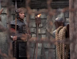 extant_XenaWarriorPrincess_4x07-LockedUpAndTiedDown_1073