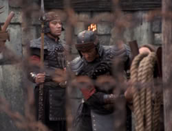 extant_XenaWarriorPrincess_4x07-LockedUpAndTiedDown_1074