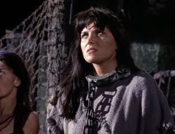 extant_XenaWarriorPrincess_4x07-LockedUpAndTiedDown_1109