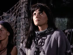 extant_XenaWarriorPrincess_4x07-LockedUpAndTiedDown_1110