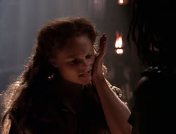 extant_XenaWarriorPrincess_4x07-LockedUpAndTiedDown_1188