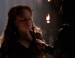 extant_XenaWarriorPrincess_4x07-LockedUpAndTiedDown_1200