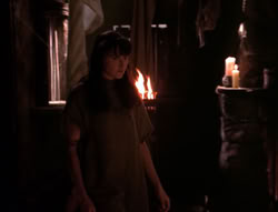 extant_XenaWarriorPrincess_4x07-LockedUpAndTiedDown_1209