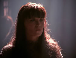 extant_XenaWarriorPrincess_4x07-LockedUpAndTiedDown_1265