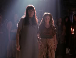 extant_XenaWarriorPrincess_4x07-LockedUpAndTiedDown_1271