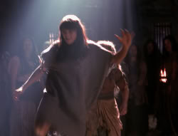 extant_XenaWarriorPrincess_4x07-LockedUpAndTiedDown_1272