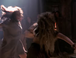 extant_XenaWarriorPrincess_4x07-LockedUpAndTiedDown_1275