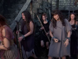 extant_XenaWarriorPrincess_4x07-LockedUpAndTiedDown_1349