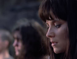 extant_XenaWarriorPrincess_4x07-LockedUpAndTiedDown_1385