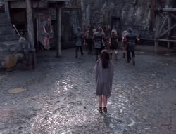 extant_XenaWarriorPrincess_4x07-LockedUpAndTiedDown_1449