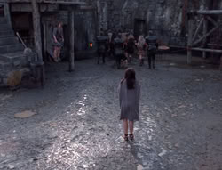 extant_XenaWarriorPrincess_4x07-LockedUpAndTiedDown_1451