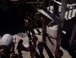 extant_XenaWarriorPrincess_4x07-LockedUpAndTiedDown_1630