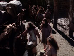 extant_XenaWarriorPrincess_4x07-LockedUpAndTiedDown_1634