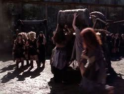 extant_XenaWarriorPrincess_4x07-LockedUpAndTiedDown_1641