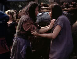 extant_XenaWarriorPrincess_4x07-LockedUpAndTiedDown_1659