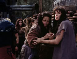 extant_XenaWarriorPrincess_4x07-LockedUpAndTiedDown_1661