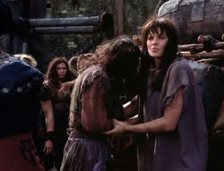 extant_XenaWarriorPrincess_4x07-LockedUpAndTiedDown_1664