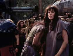 extant_XenaWarriorPrincess_4x07-LockedUpAndTiedDown_1667
